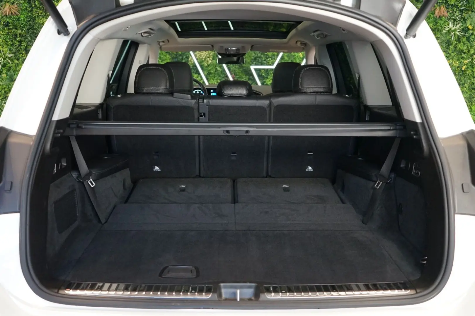 GLS 400d*4M*360*PANO*HUD*7-SEATS*65.124€ NETTO