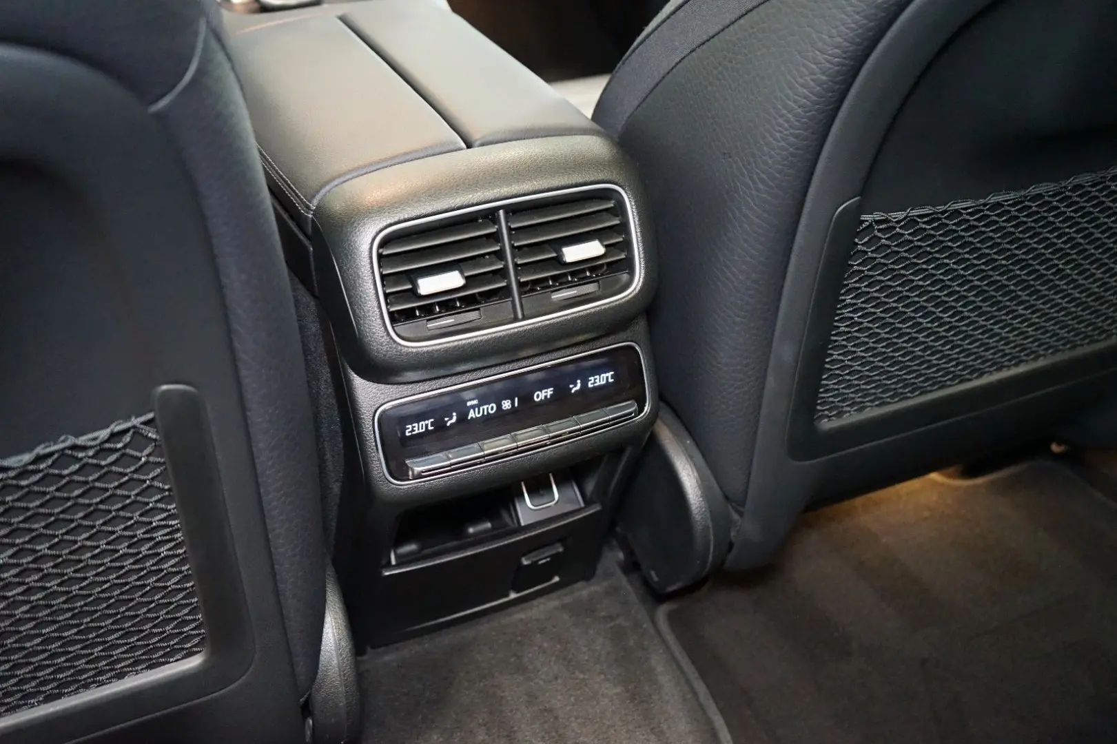 GLS 400d*4M*360*PANO*HUD*7-SEATS*65.124€ NETTO