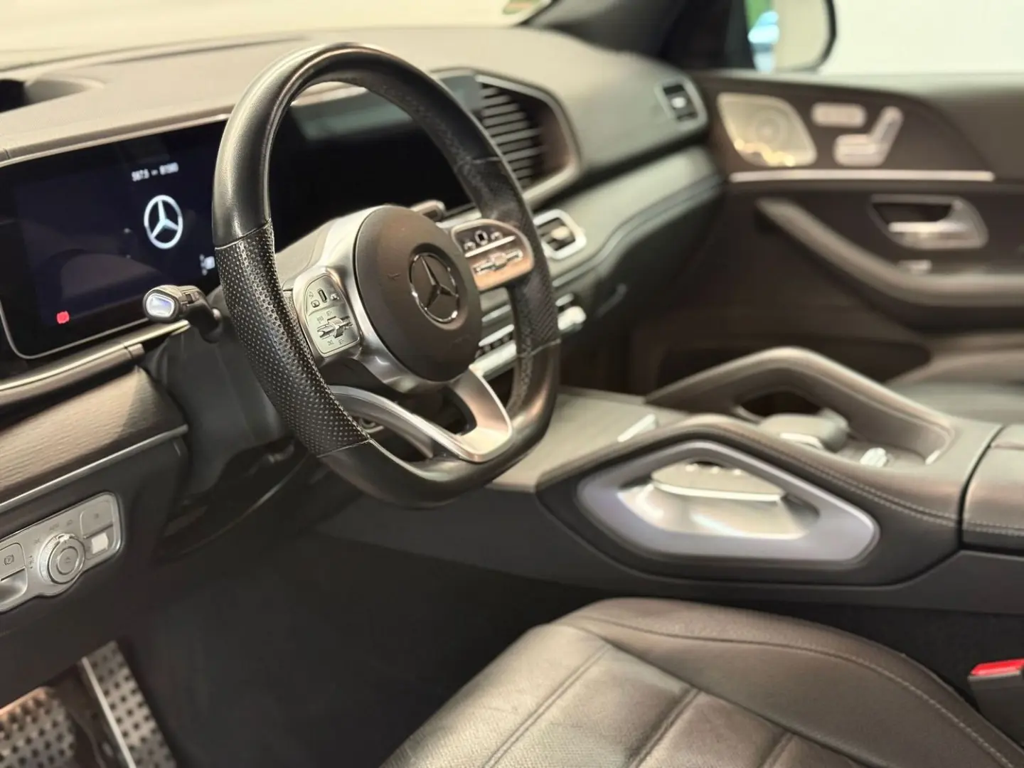 GLS 400 d 4Matic*AMG-LINE*LED*360°* NIGHT-PAKET