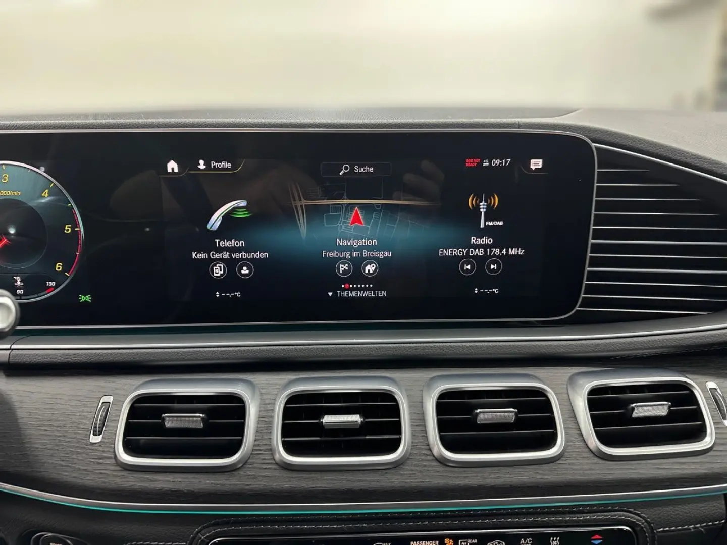 GLS 400 d 4Matic AMG+HUD+PANO+AHK+HANDS-FREE