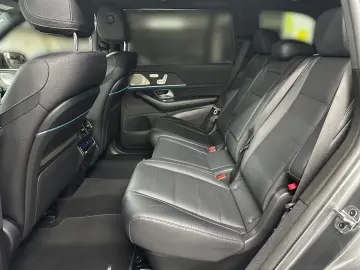 GLS 400 d 4Matic AMG+HUD+PANO+AHK+HANDS-FREE