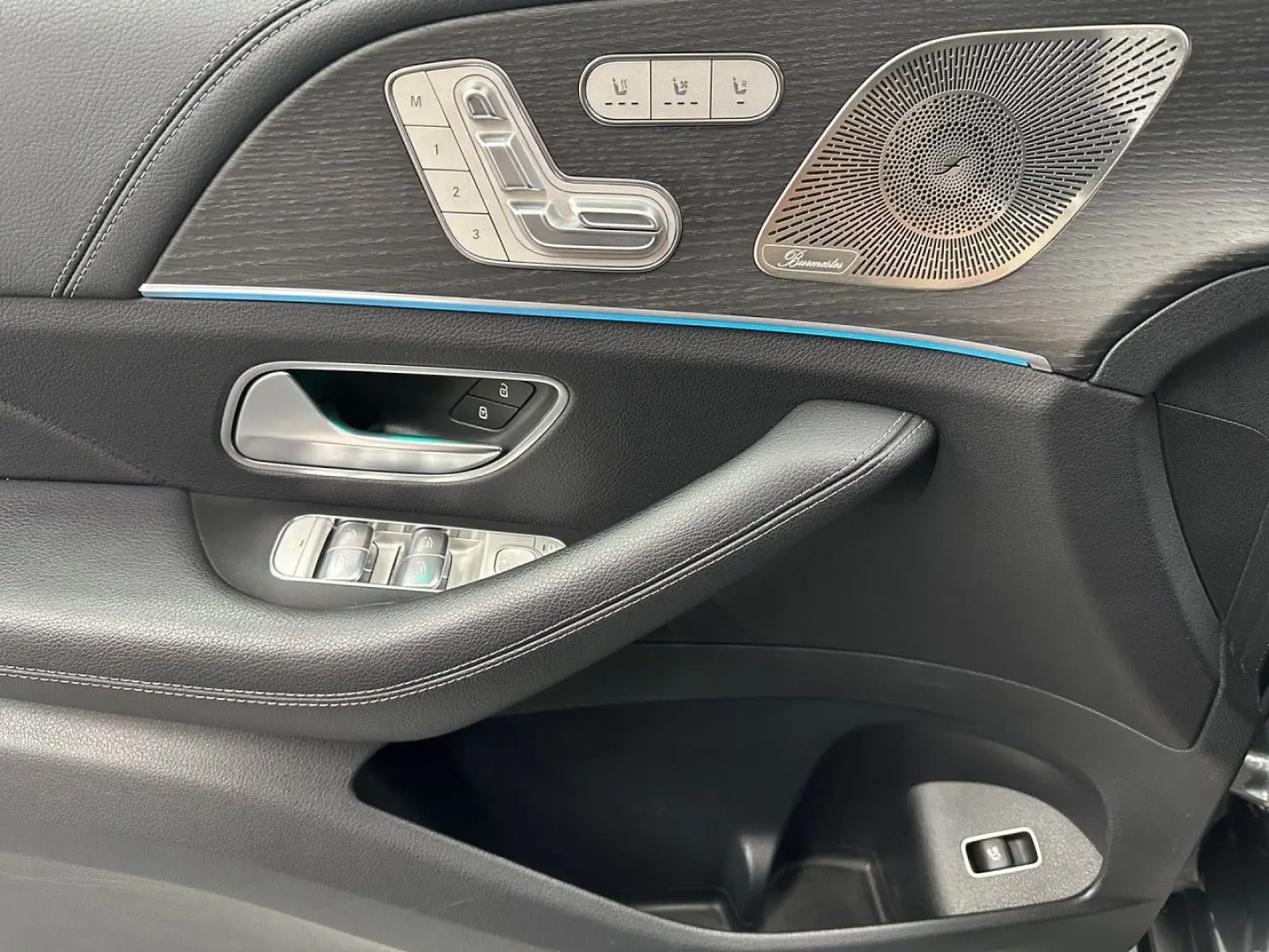 GLS 400 d 4Matic AMG+HUD+PANO+AHK+HANDS-FREE