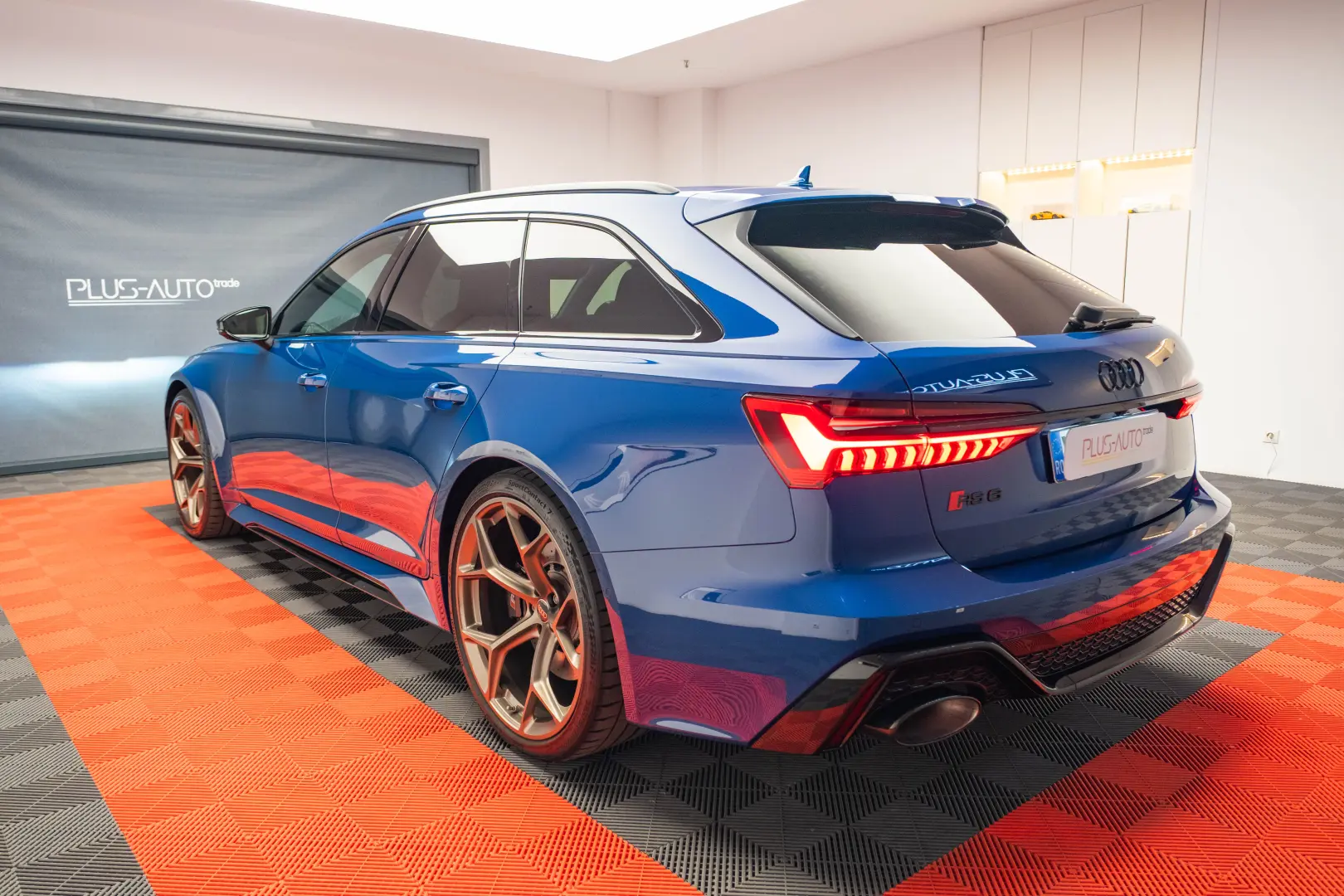 Audi RS6 Avant  quattro 4.0  RS6