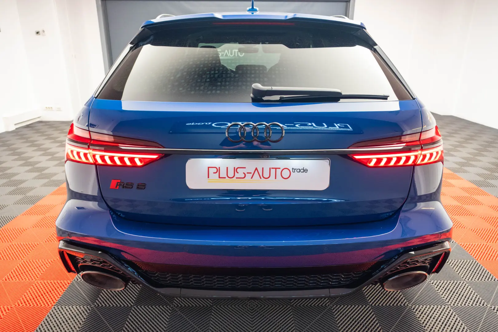 Audi RS6 Avant  quattro 4.0  RS6