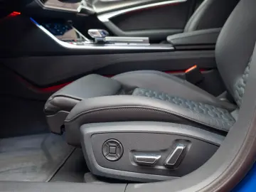 Audi RS6 Avant  quattro 4.0  RS6