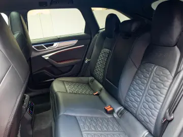 Audi RS6 Avant  quattro 4.0  RS6