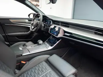 Audi RS6 Avant  quattro 4.0  RS6