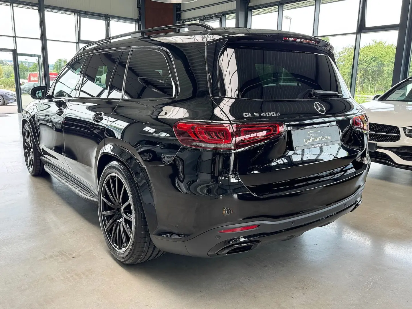 GLS 400 d 4M AMG PanoDISTRONIC+ 360°-K MBUX AHK 