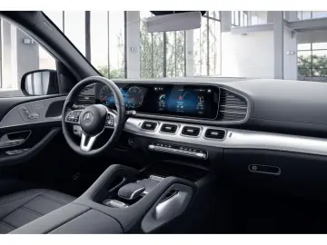 GLS 350 d 4M AMG NIGHT DISTR AIRMATIC PANO SPUR