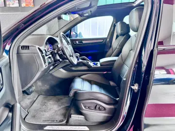 Cayenne Platinum Edition Pano ACC 360°Luft 21Zol