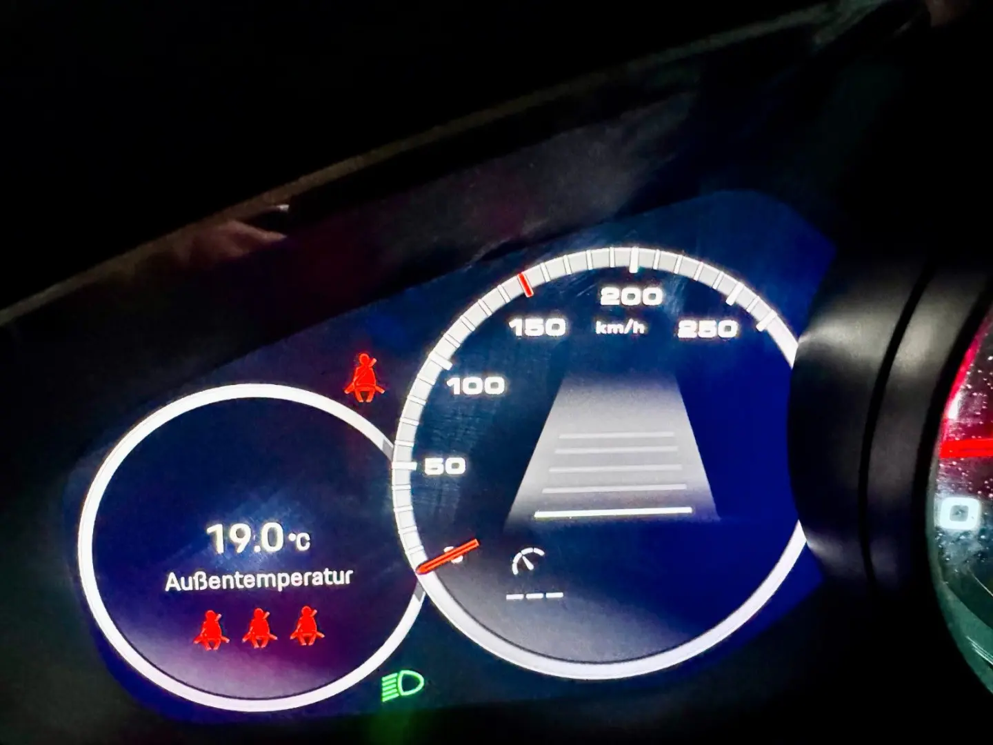 Cayenne Platinum Edition Pano ACC 360°Luft 21Zol