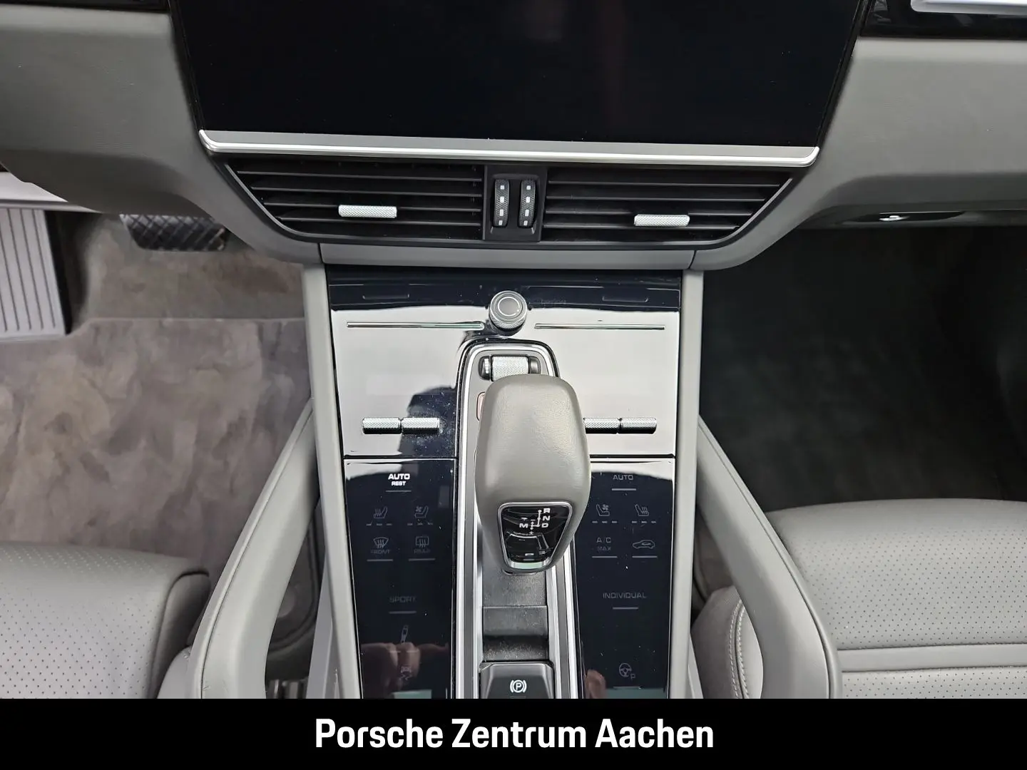 Cayenne Platinum Edition BOSE Sportabgasanlage