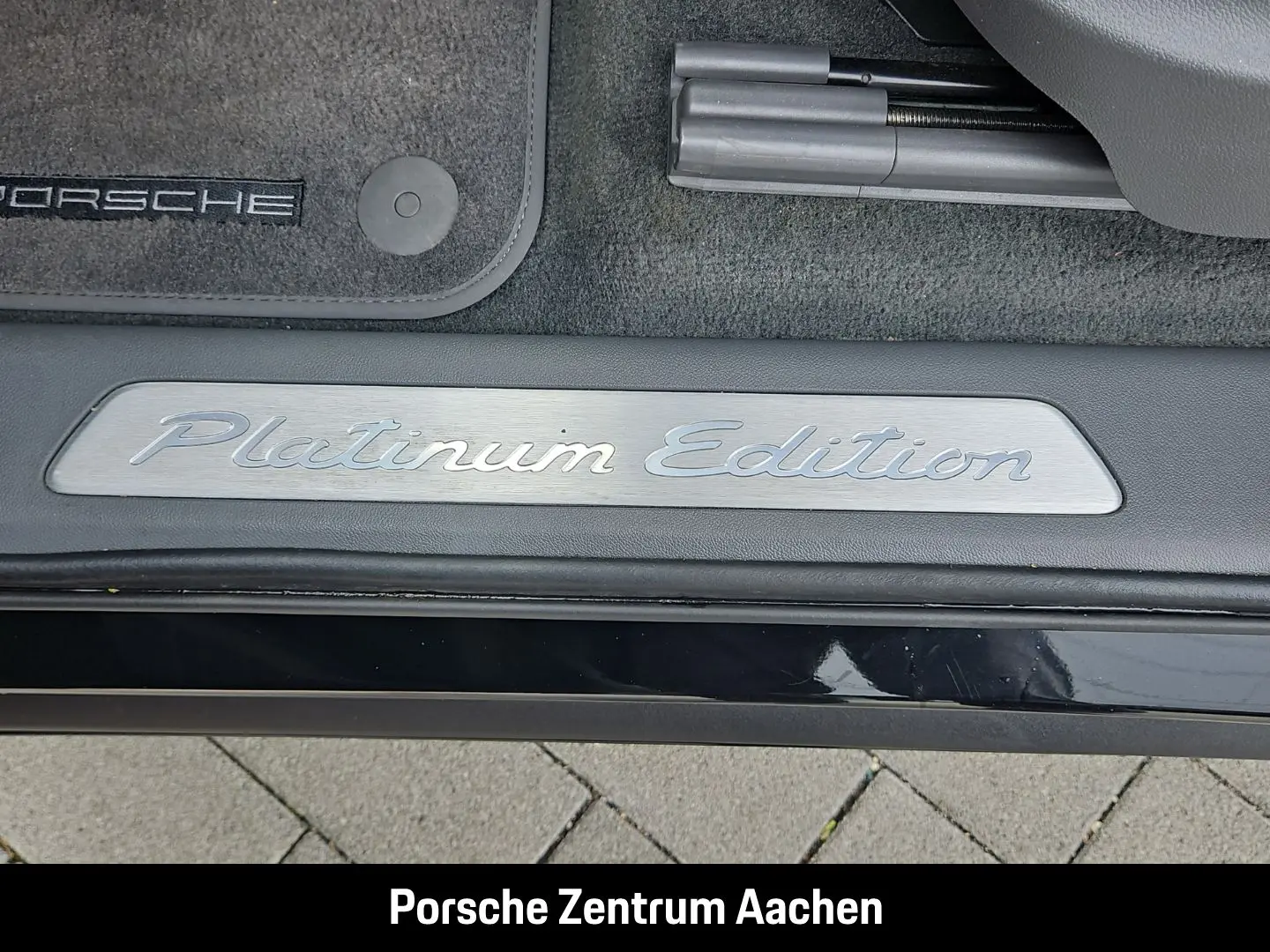 Cayenne Platinum Edition BOSE Sportabgasanlage
