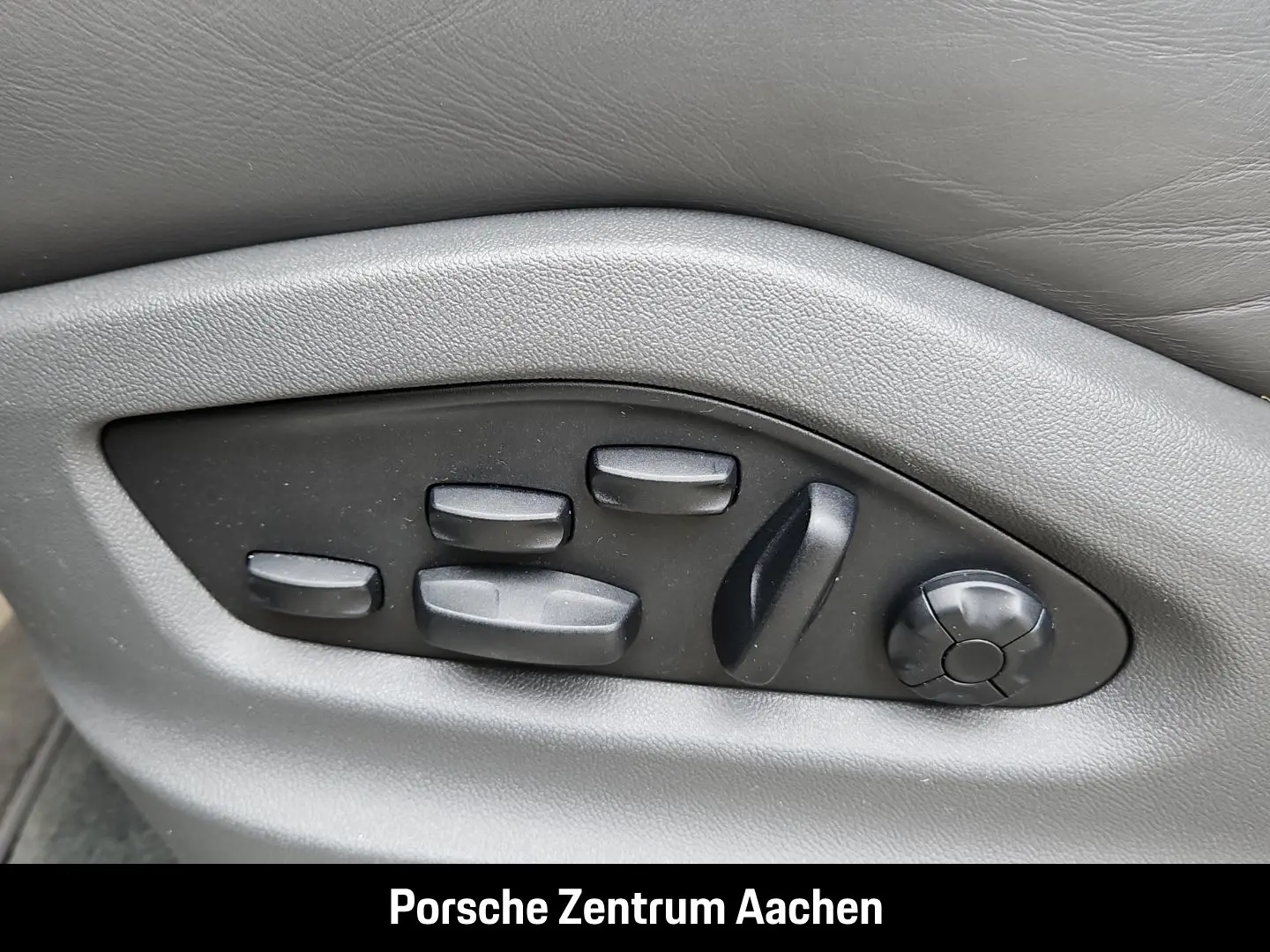 Cayenne Platinum Edition BOSE Sportabgasanlage