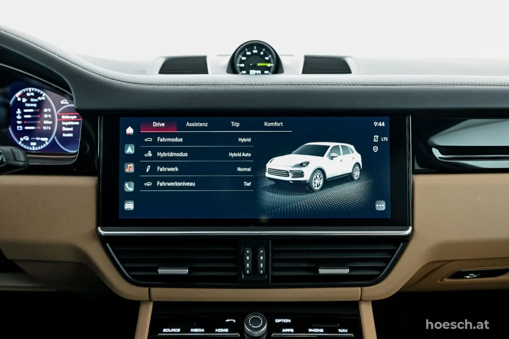 Cayenne E-Hybrid 21