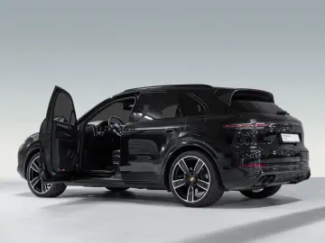 Cayenne E-Hybrid Platinum Edition 22-Zoll HUD