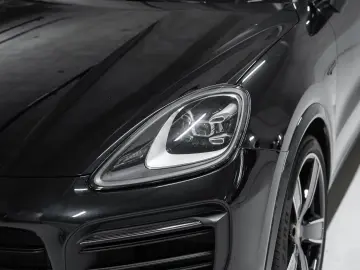 Cayenne E-Hybrid Platinum Edition 22-Zoll HUD