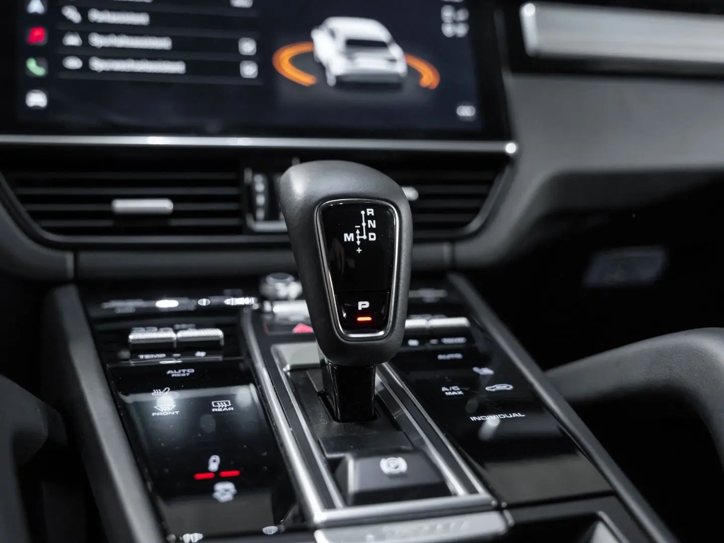 Cayenne E-Hybrid Platinum Edition 22-Zoll HUD