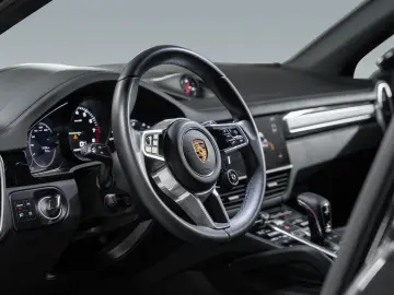 Cayenne E-Hybrid Platinum Edition 22-Zoll HUD