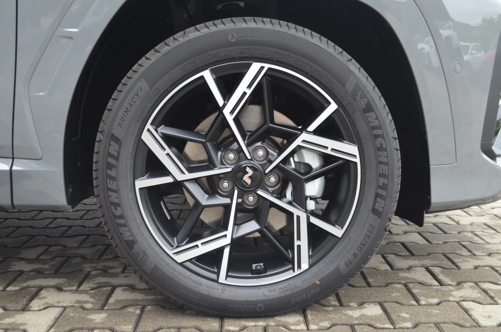 Hyundai Tucson Luxury N Line 1.6L 252CP 4WD