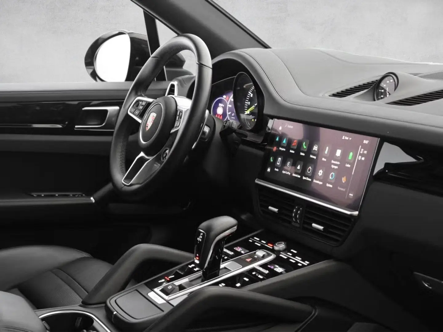 Cayenne E-Hybrid HuD Pano SoftClose Luft Bose 14
