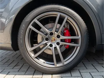 Cayenne EU6d GTS Matrix LED BOSE Ad.Luftfederung