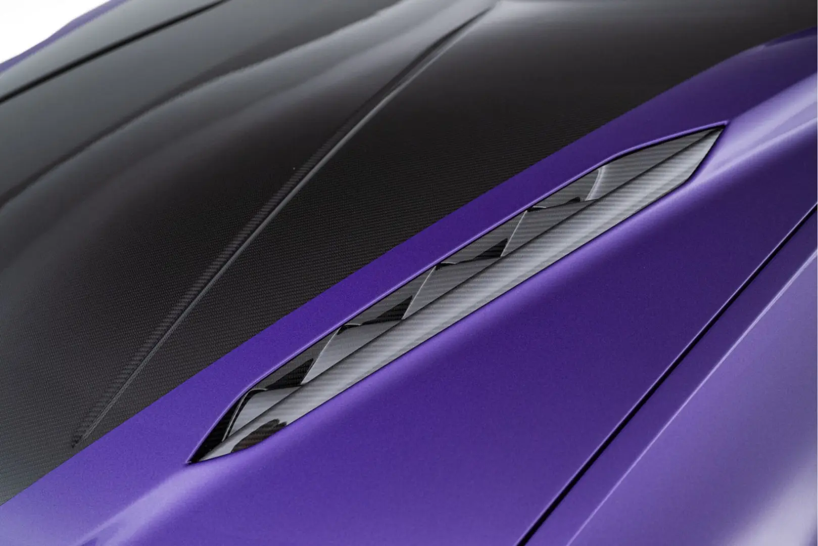 Urus Performante | MY23 | Carbon Roof