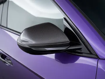 Urus Performante | MY23 | Carbon Roof
