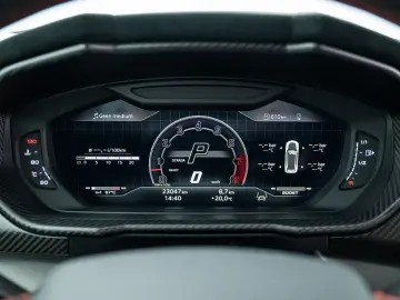 Urus Performante | MY23 | Carbon Roof