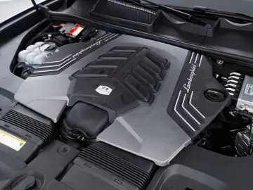 Urus Performante | MY23 | Carbon Roof