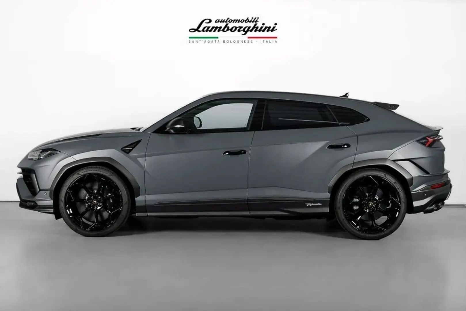 Urus Performante Assistant*NightVision*B&O*23