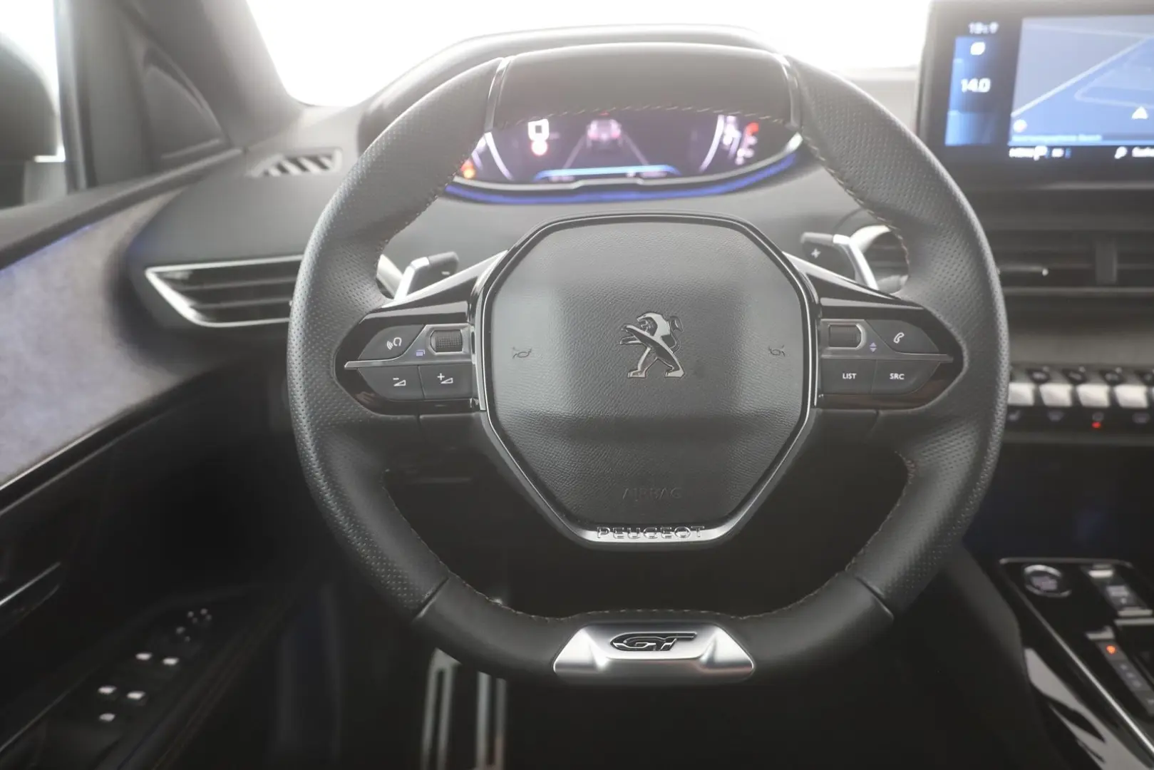 PEUGEOT 3008 GT-Line 1.2 PureTech 130 LEASING