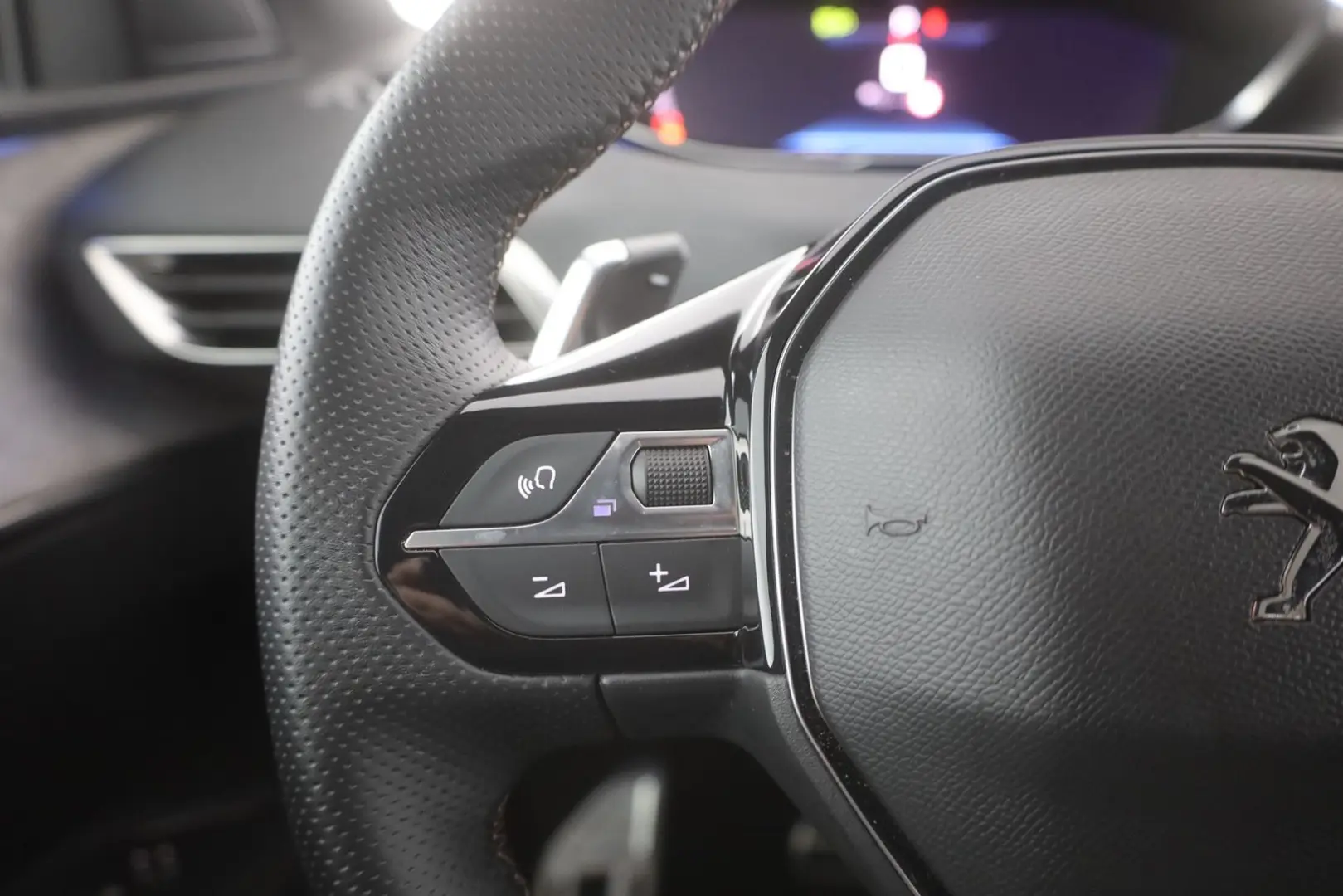 PEUGEOT 3008 GT-Line 1.2 PureTech 130 LEASING