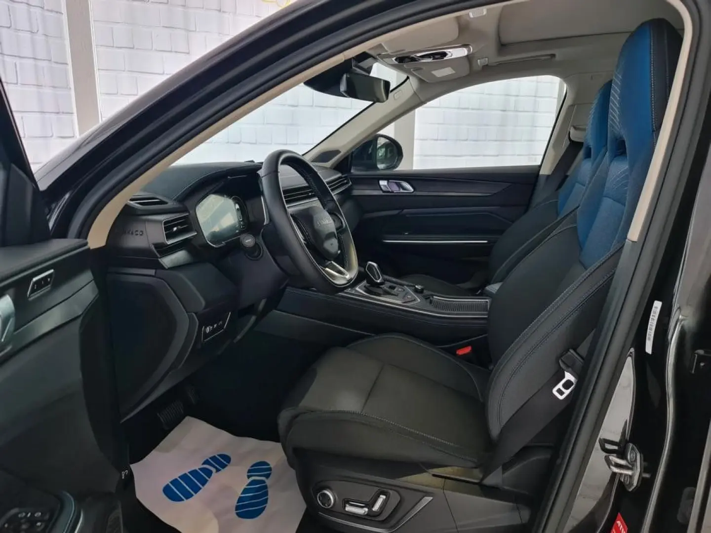 LYNK&C 01 1.5 TD PHEV 192 kW, LEASING