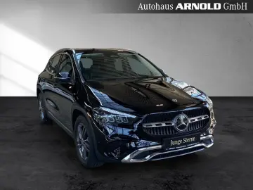 MERCEDES BENZ GLA200 360° LEASING