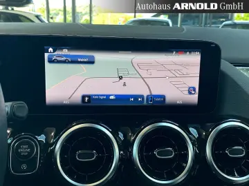 MERCEDES BENZ GLA200 360° LEASING