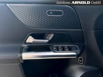 MERCEDES BENZ GLA200 360° LEASING