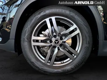 MERCEDES BENZ GLA200 360° LEASING