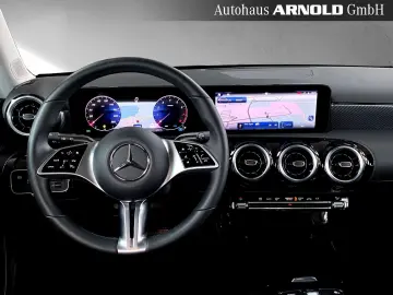 MERCEDES BENZ A200 Progressive AHK 360° LEASING