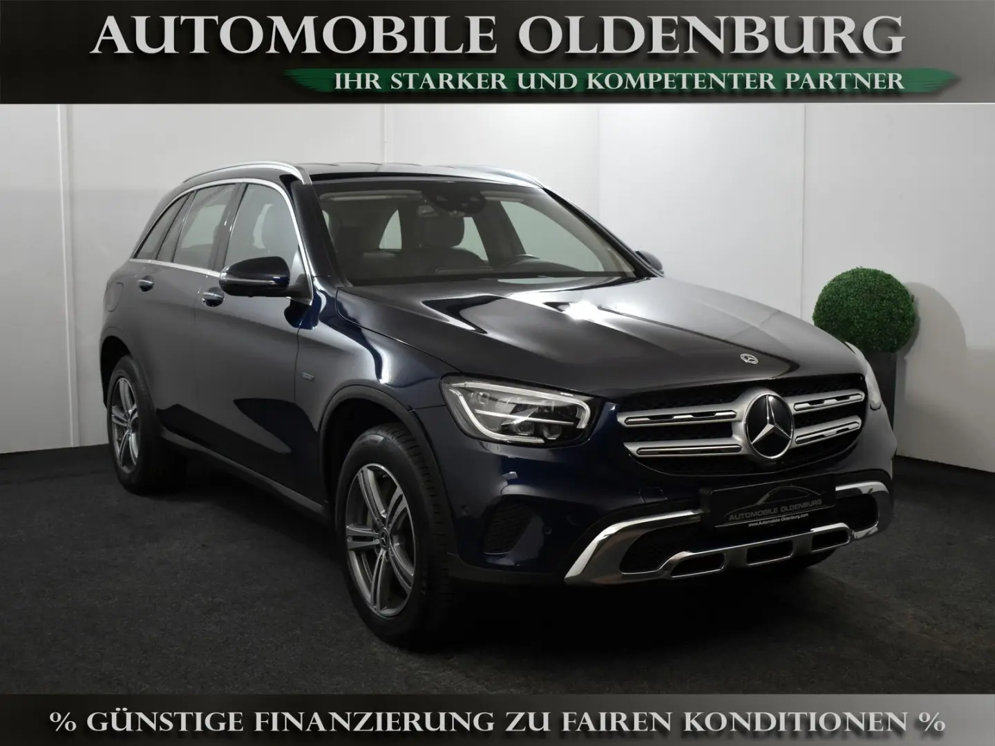 MERCEDES BENZ GLC300 e 4M *Distro*360°*HUD*LEASING