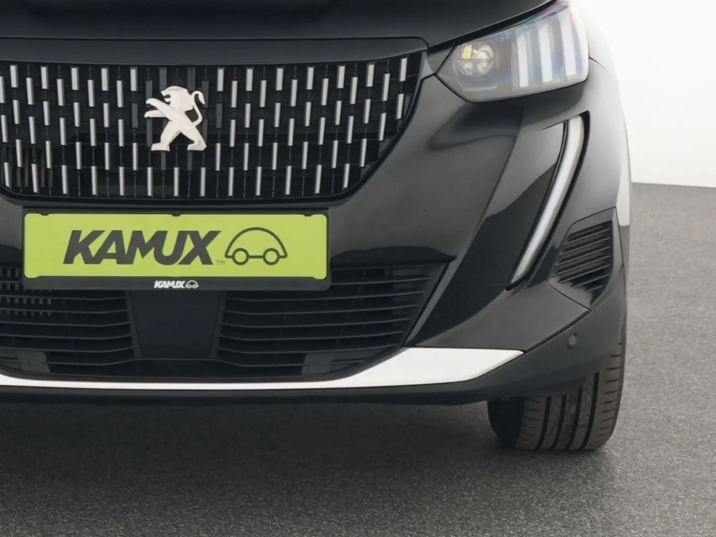 PEUGEOT 2008 1.2PureTech Aut.GT+LED+NAVI+LEASING