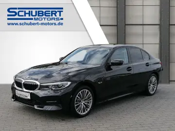 BMW 330e Limousine Sport Line LASER HuD LEASING