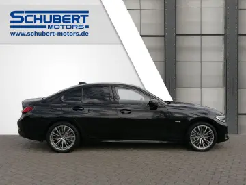 BMW 330e Limousine Sport Line LASER HuD LEASING