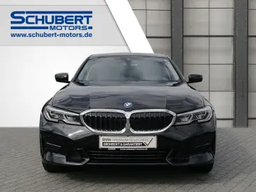 BMW 330e Limousine Sport Line LASER HuD LEASING
