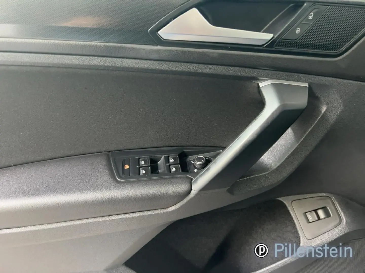 VOLKSWAGEN Tiguan TSI DSG ELEGANCE +MATRIX+ERGO