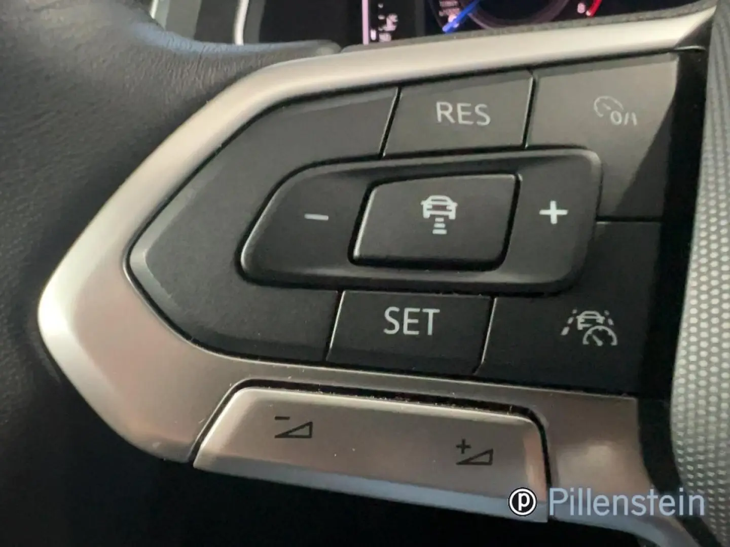 VOLKSWAGEN Tiguan TSI DSG ELEGANCE +MATRIX+ERGO