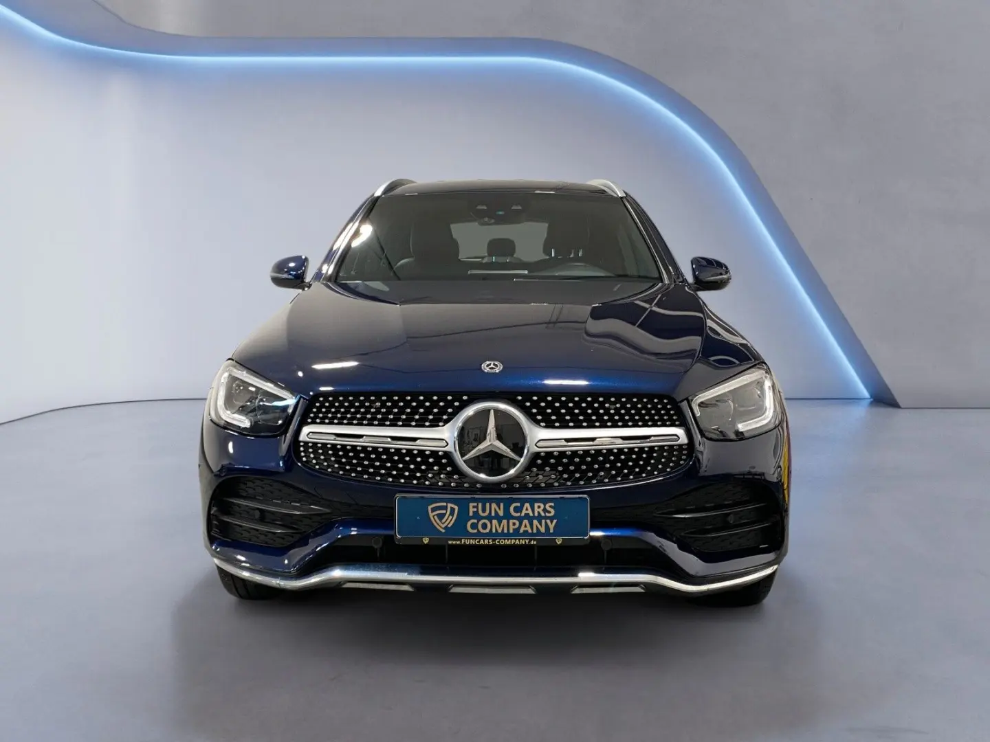 MERCEDES BENZ GLC400 4Matic AMG LINE LED/LEASING