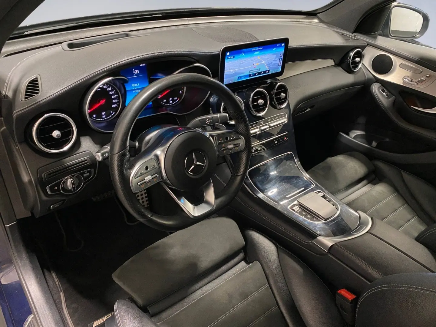 MERCEDES BENZ GLC400 4Matic AMG LINE LED/LEASING