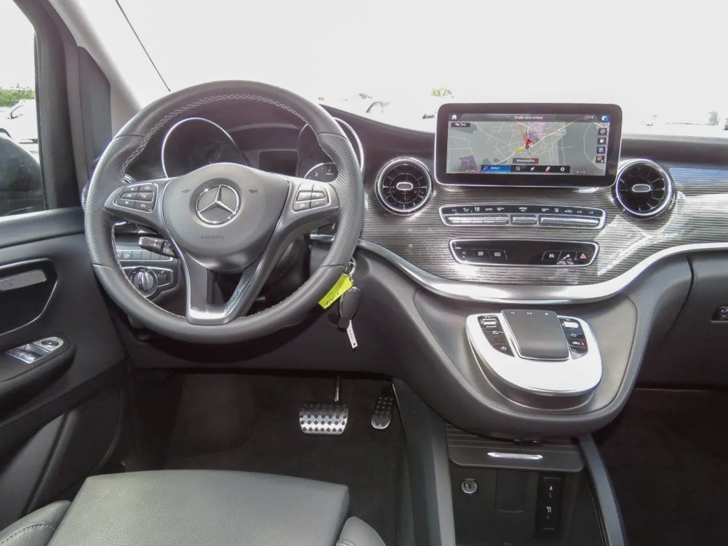 MERCEDES BENZ V250 d lang LED LEASING