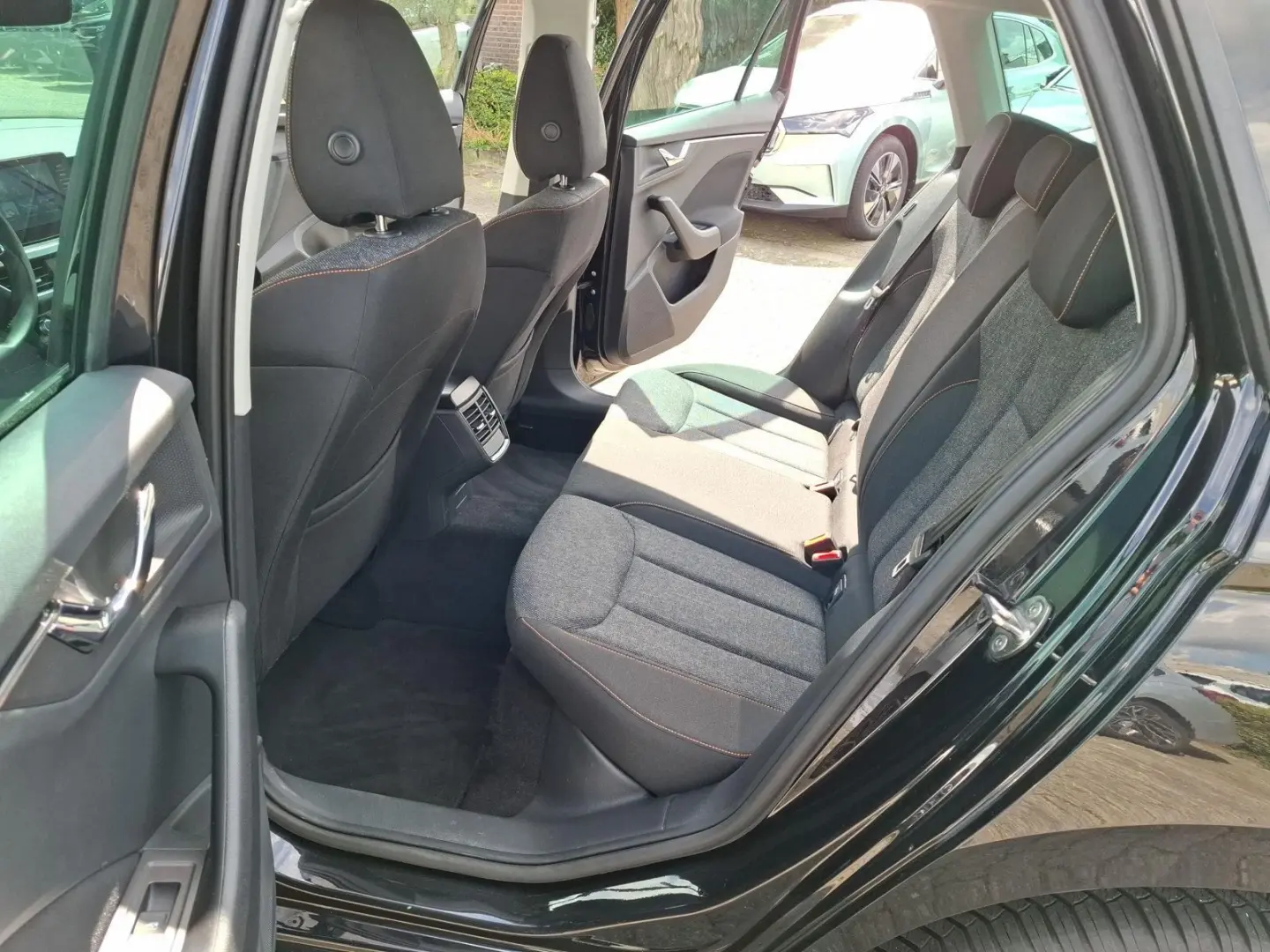 SKODA Kamiq CLEVER 1,5 TSI DSG LEASING